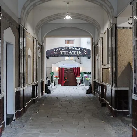 Hello I Stunning Above The Theater Apartment Warschau