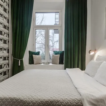 Hello I Stunning Above The Theater