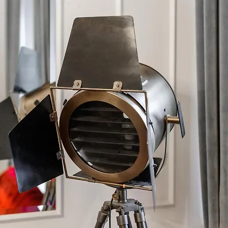 アパート Hello I Stunning Above The Theater *