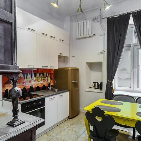 Hello I Stunning Above The Theater Warszawa