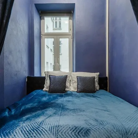 Hello I Stunning Above The Theater アパート *